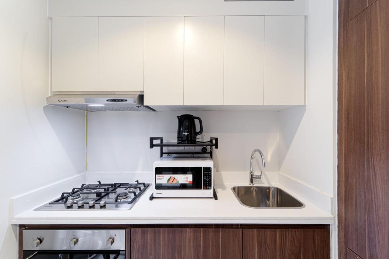 Alluring 1 Bd Apartment In Business Bay With Burj Khalifa View 迪拜 外观 照片